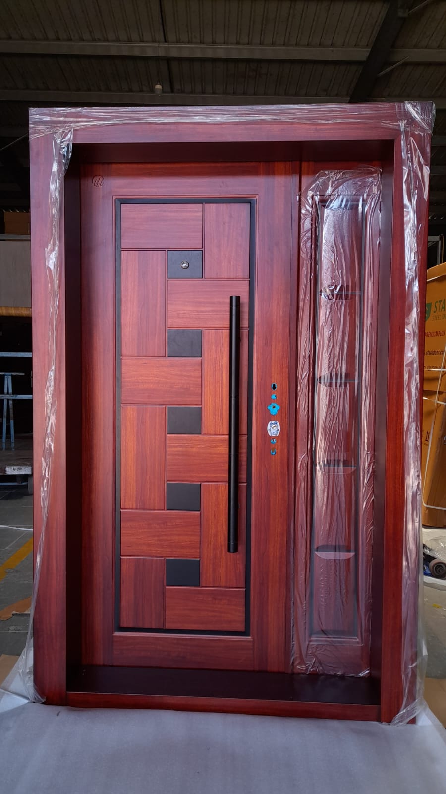 SRK 100 Mother Sun Bar Hanlde Door
